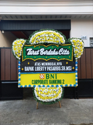 Papan Bunga Duka di Walelagama